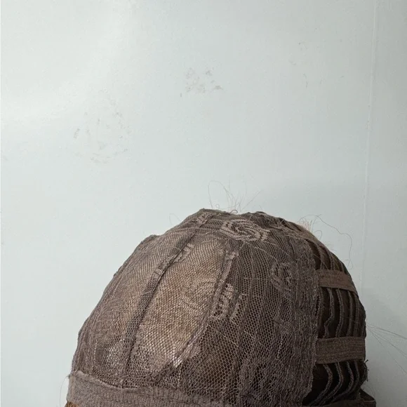 Dark Blonde Wavy Loose Long Hair Wig - Picture 7 of 9